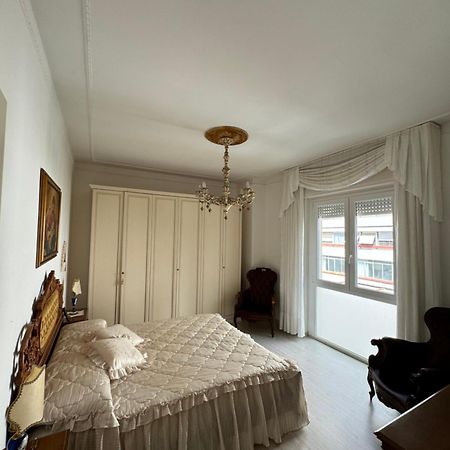 Romeo Apartment 2 Livorno Exterior foto