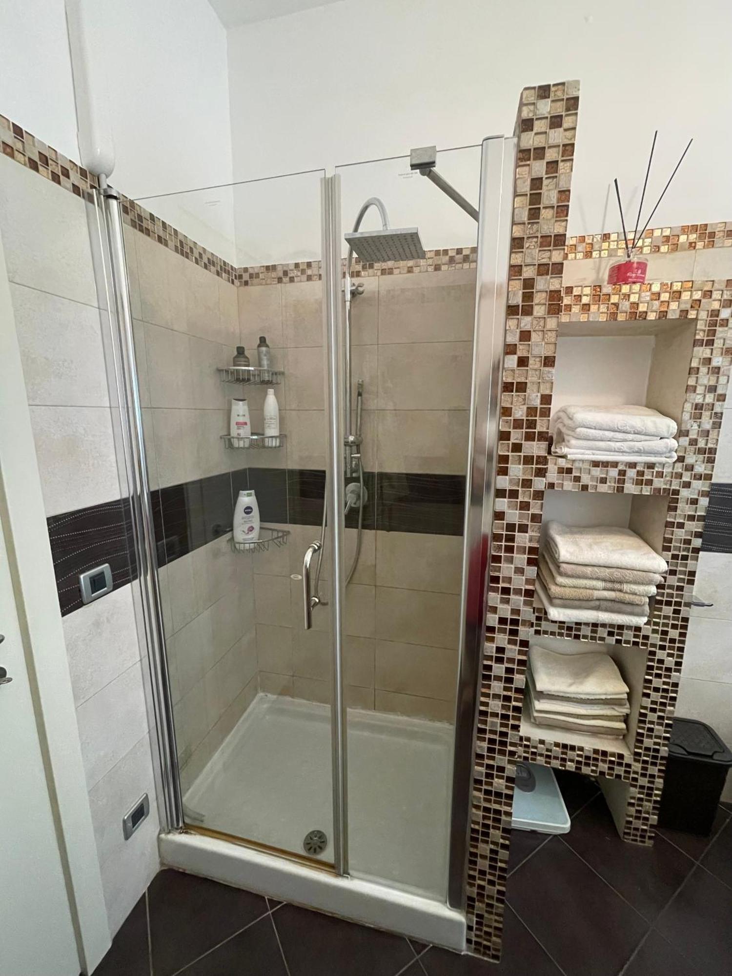 Romeo Apartment 2 Livorno Exterior foto